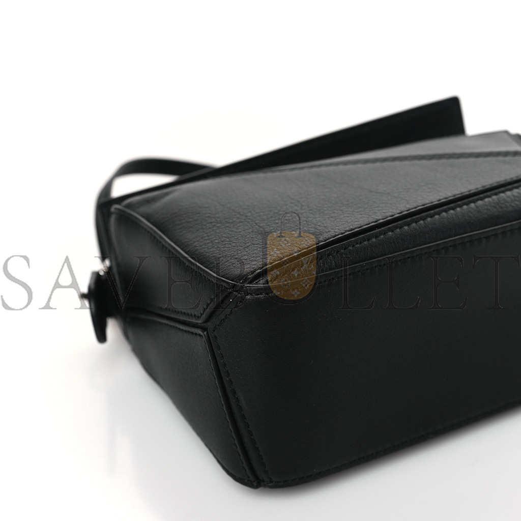 LOEWE CALFSKIN MINI PUZZLE BAG BLACK (18*12.5*8cm) LOEWE CALFSKIN MINI PUZZLE BAG BLACK (18*12.5*8cm)