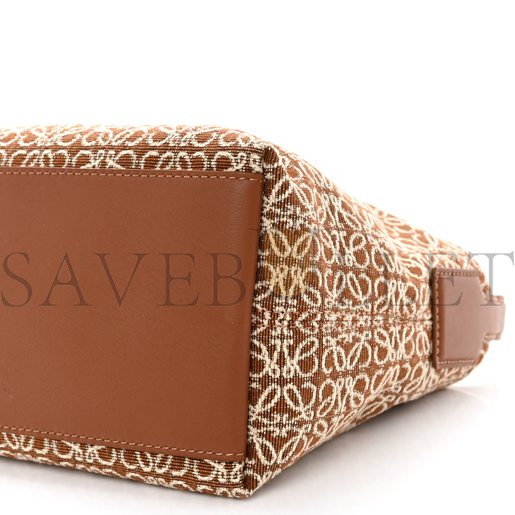 LOEWE JACQUARD ANAGRAM CALFSKIN SMALL CUBI BAG TAN PECAN (20*16*12cm) LOEWE JACQUARD ANAGRAM CALFSKIN SMALL CUBI BAG TAN PECAN (20*16*12cm)