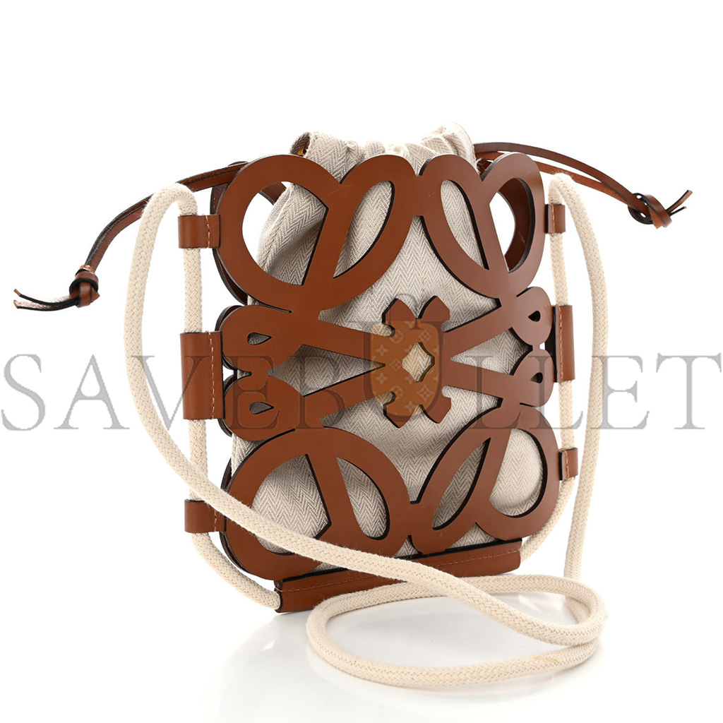 LOEWE SMOOTH CALFSKIN SMALL ANAGRAM CUTOUT TOTE TAN BEIGE (25*23*1cm) LOEWE SMOOTH CALFSKIN SMALL ANAGRAM CUTOUT TOTE TAN BEIGE (25*23*1cm)