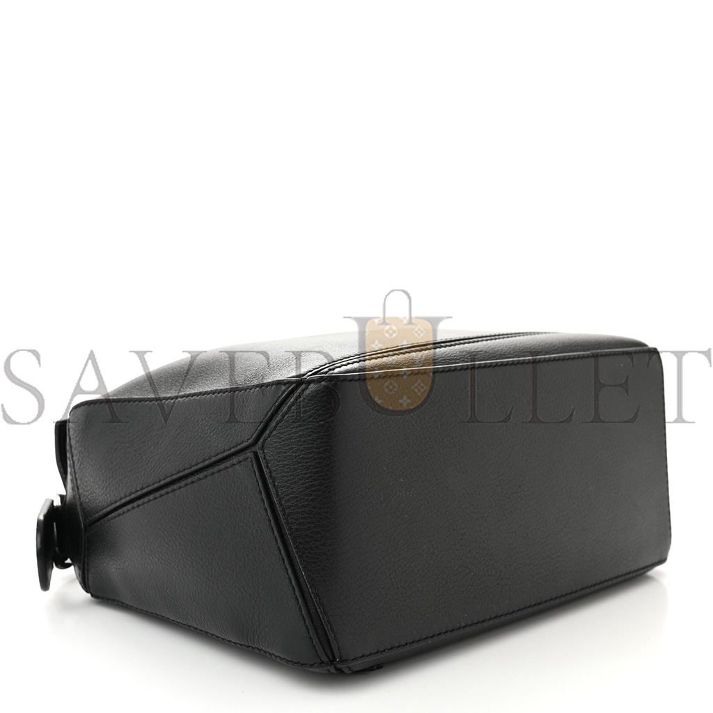 LOEWE CALFSKIN SMALL PUZZLE BAG BLACK (24*16.5*10.5cm) LOEWE CALFSKIN SMALL PUZZLE BAG BLACK (24*16.5*10.5cm)