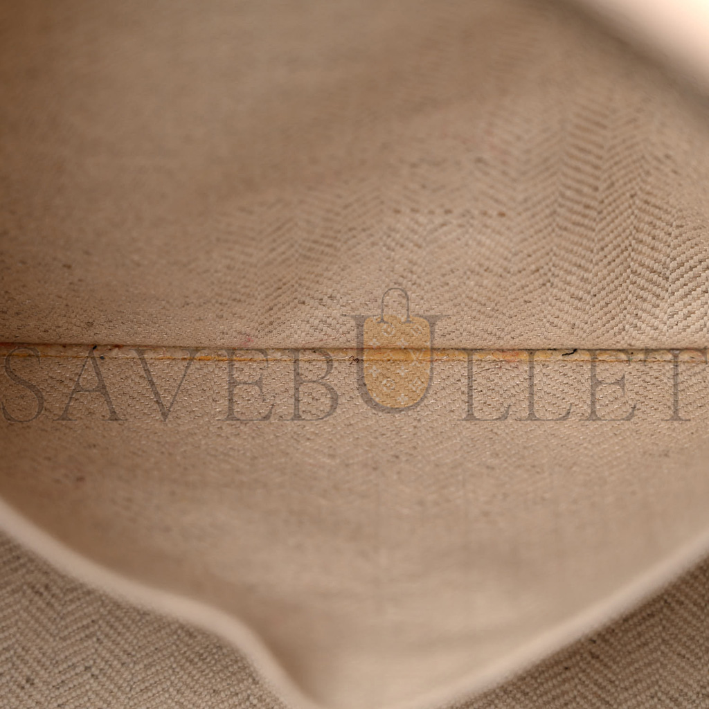 LOEWE CALFSKIN SMALL PUZZLE BAG DUSTY BEIGE SOFT WHITE (24*16.5*10.5cm) LOEWE CALFSKIN SMALL PUZZLE BAG DUSTY BEIGE SOFT WHITE (24*16.5*10.5cm)