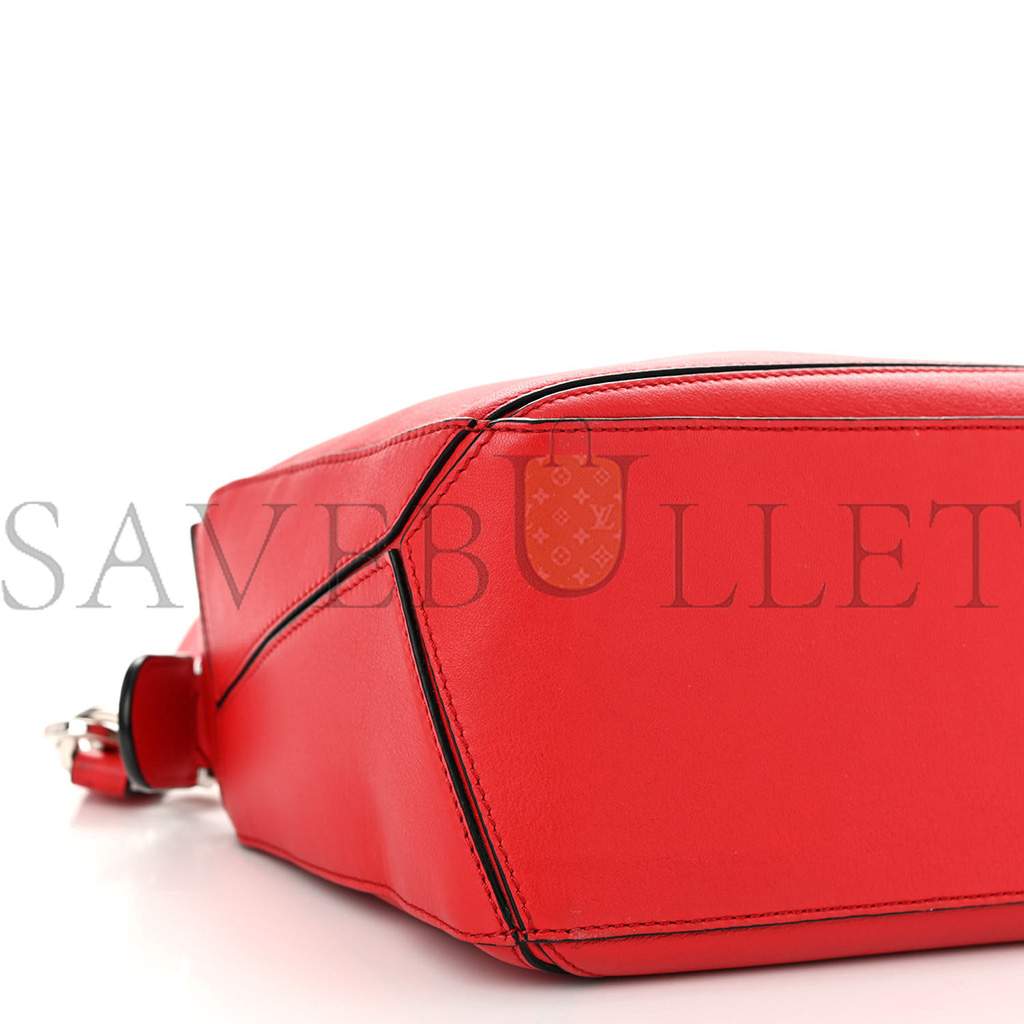 LOEWE CALFSKIN SMALL PUZZLE BAG SCARLET (24*16.5*10.5cm) LOEWE CALFSKIN SMALL PUZZLE BAG SCARLET (24*16.5*10.5cm)