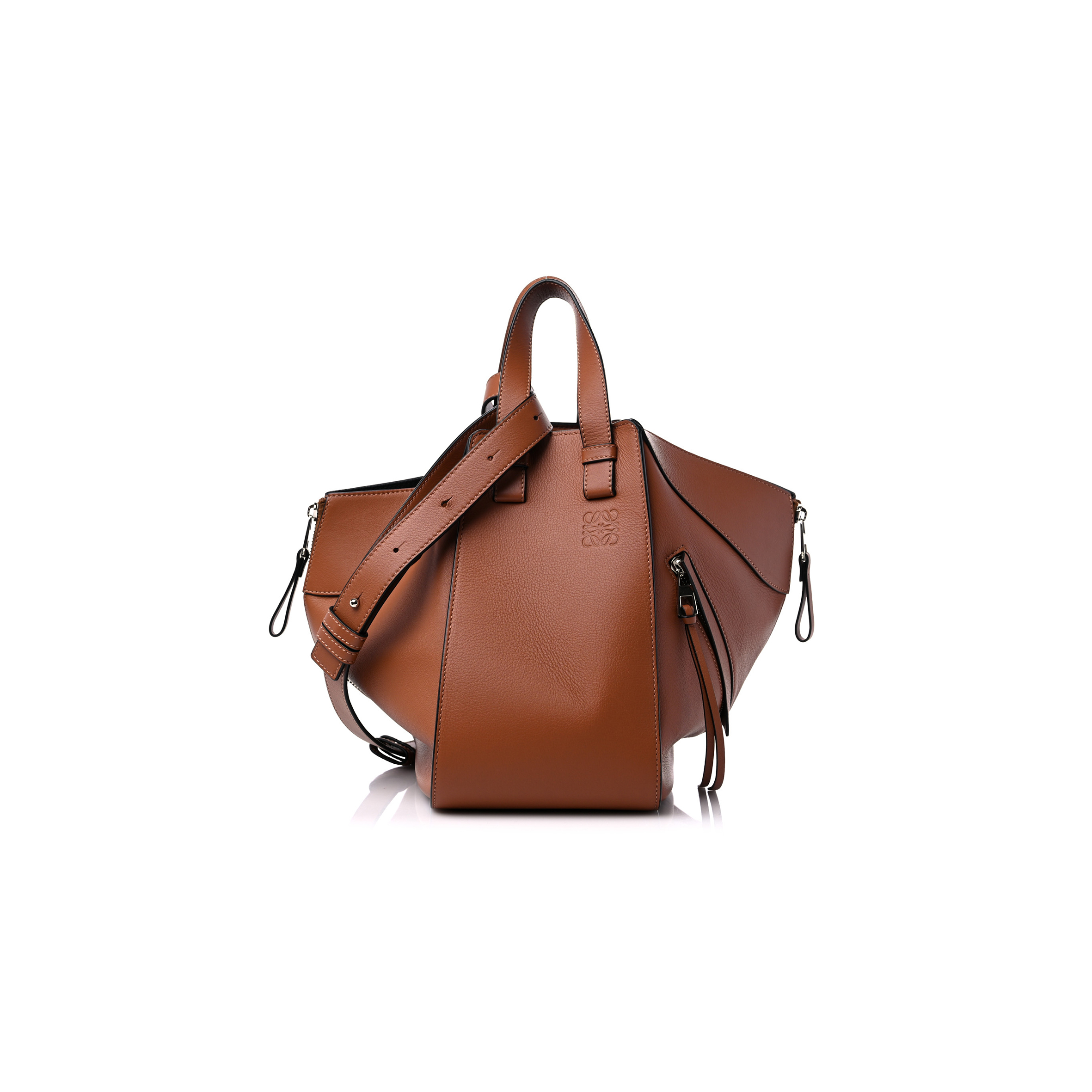 LOEWE CALFSKIN SMALL HAMMOCK SHOULDER BAG TAN (30*25*13.5cm) LOEWE CALFSKIN SMALL HAMMOCK SHOULDER BAG TAN (30*25*13.5cm)