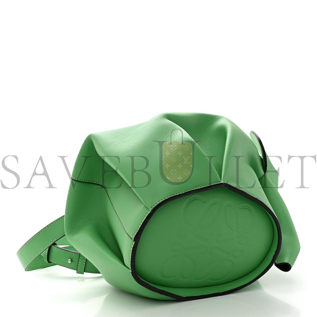 LOEWE CALFSKIN LARGE ELEPHANT CROSSBODY BAG APPLE GREEN (20*15*14cm) LOEWE CALFSKIN LARGE ELEPHANT CROSSBODY BAG APPLE GREEN (20*15*14cm)