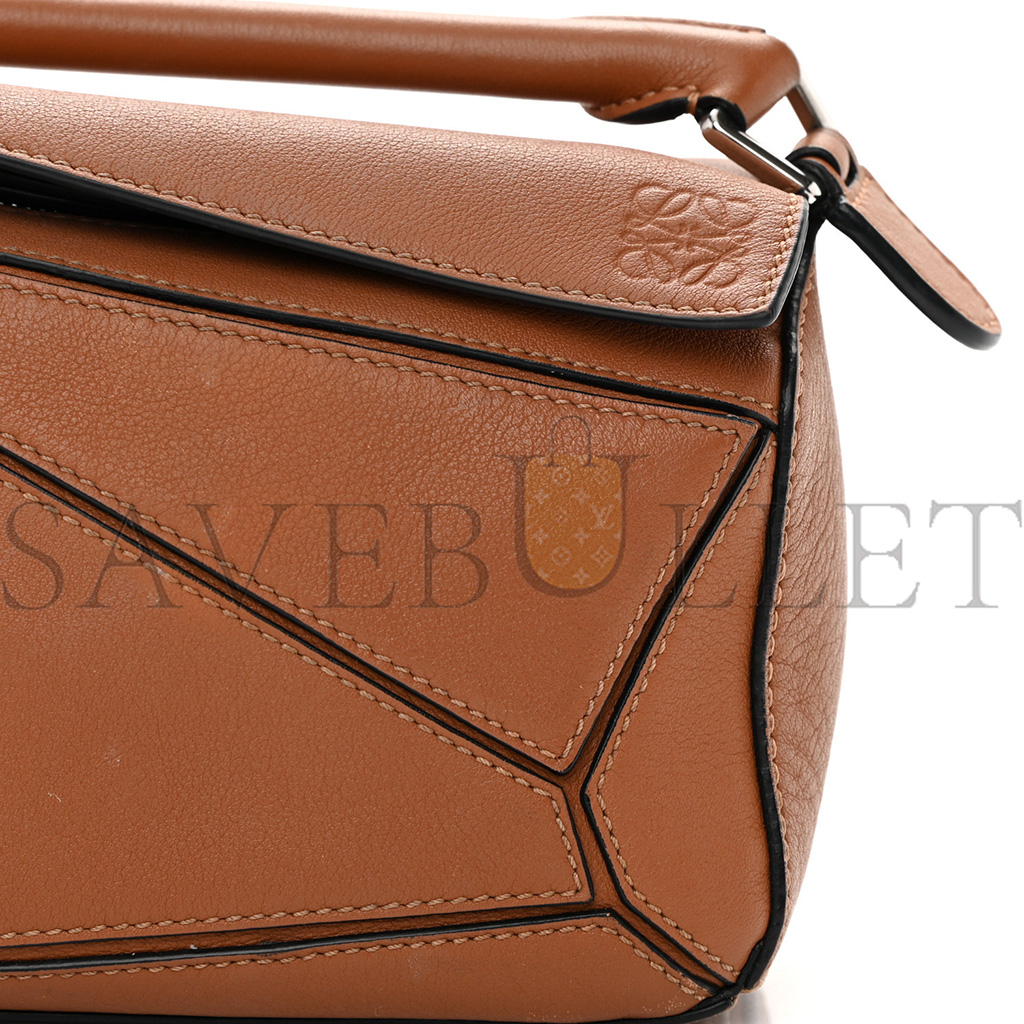 LOEWE CALFSKIN MINI PUZZLE BAG TAN (18*12.5*8cm) LOEWE CALFSKIN MINI PUZZLE BAG TAN (18*12.5*8cm)