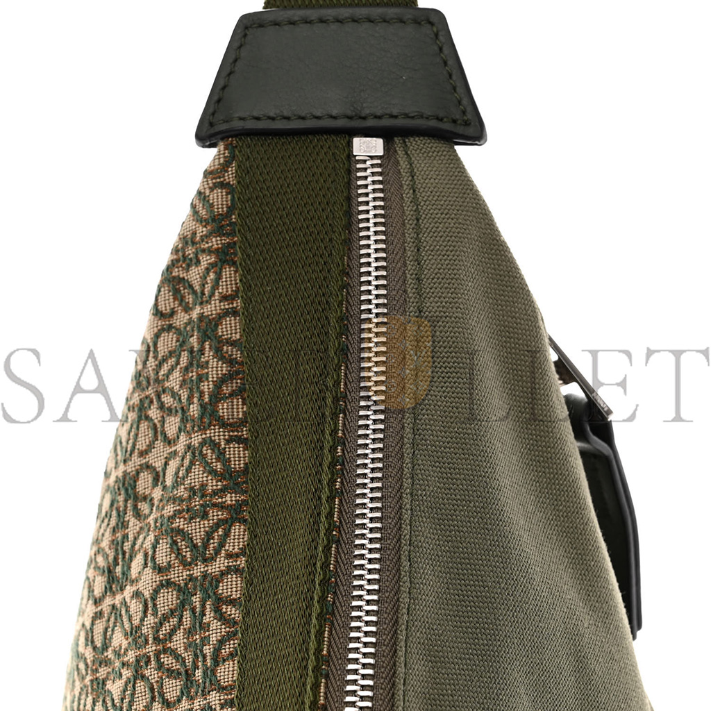 LOEWE JACQUARD ANAGRAM CALFSKIN ANTON SLING AVOCADO GREEN (34*20*10cm) LOEWE JACQUARD ANAGRAM CALFSKIN ANTON SLING AVOCADO GREEN (34*20*10cm)
