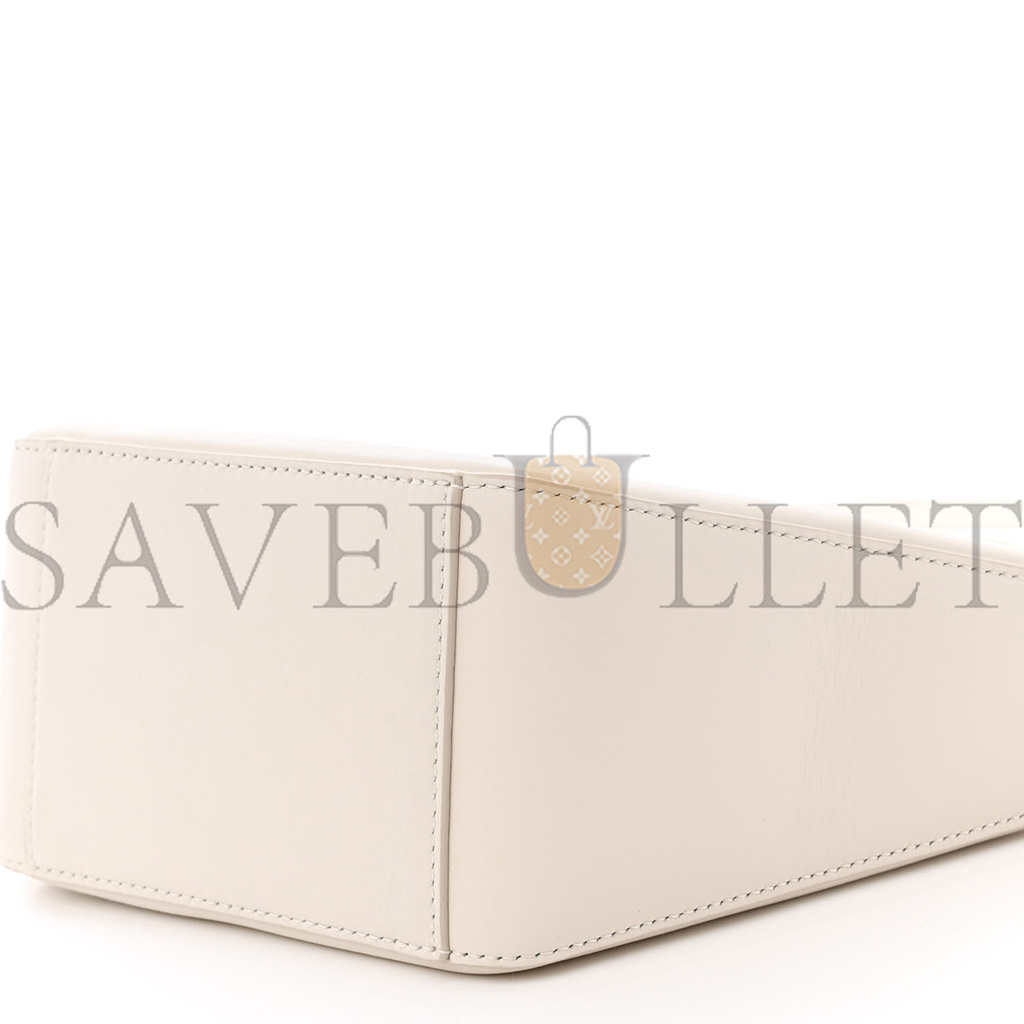 LOEWE CALFSKIN MINI HAMMOCK HOBO SOFT WHITE (17*17*10cm) LOEWE CALFSKIN MINI HAMMOCK HOBO SOFT WHITE (17*17*10cm)