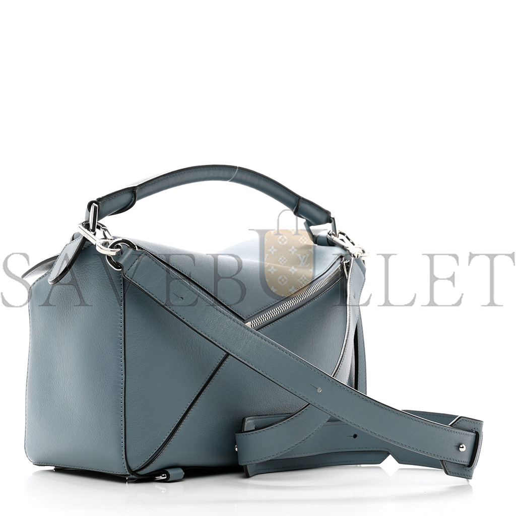 LOEWE CALFSKIN MEDIUM PUZZLE BAG STONE BLUE (29*19.5*14cm) LOEWE CALFSKIN MEDIUM PUZZLE BAG STONE BLUE (29*19.5*14cm)
