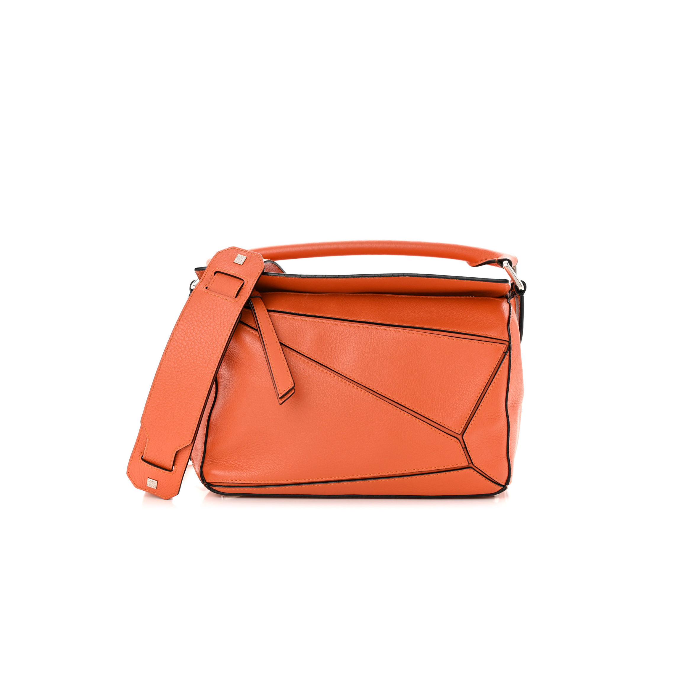 LOEWE CALFSKIN SMALL PUZZLE BAG CORAL (24*16.5*10.5cm) LOEWE CALFSKIN SMALL PUZZLE BAG CORAL (24*16.5*10.5cm)