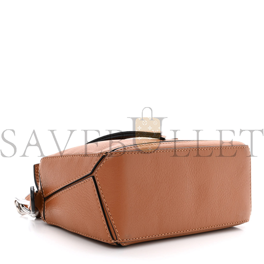 LOEWE CALFSKIN MINI PUZZLE BAG TAN (18*12.5*8cm) LOEWE CALFSKIN MINI PUZZLE BAG TAN (18*12.5*8cm)