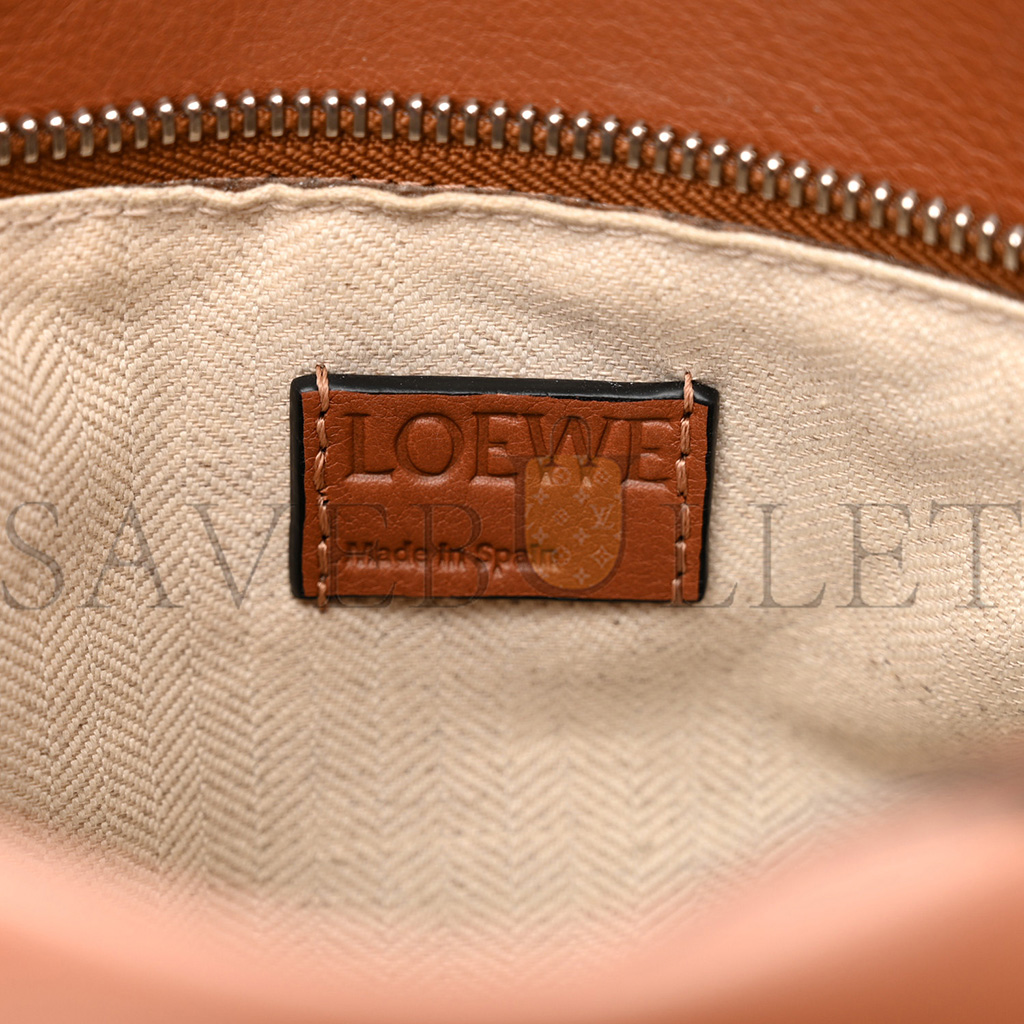 LOEWE CALFSKIN SMALL PUZZLE BAG TAN (24*16.5*10.5cm) LOEWE CALFSKIN SMALL PUZZLE BAG TAN (24*16.5*10.5cm)