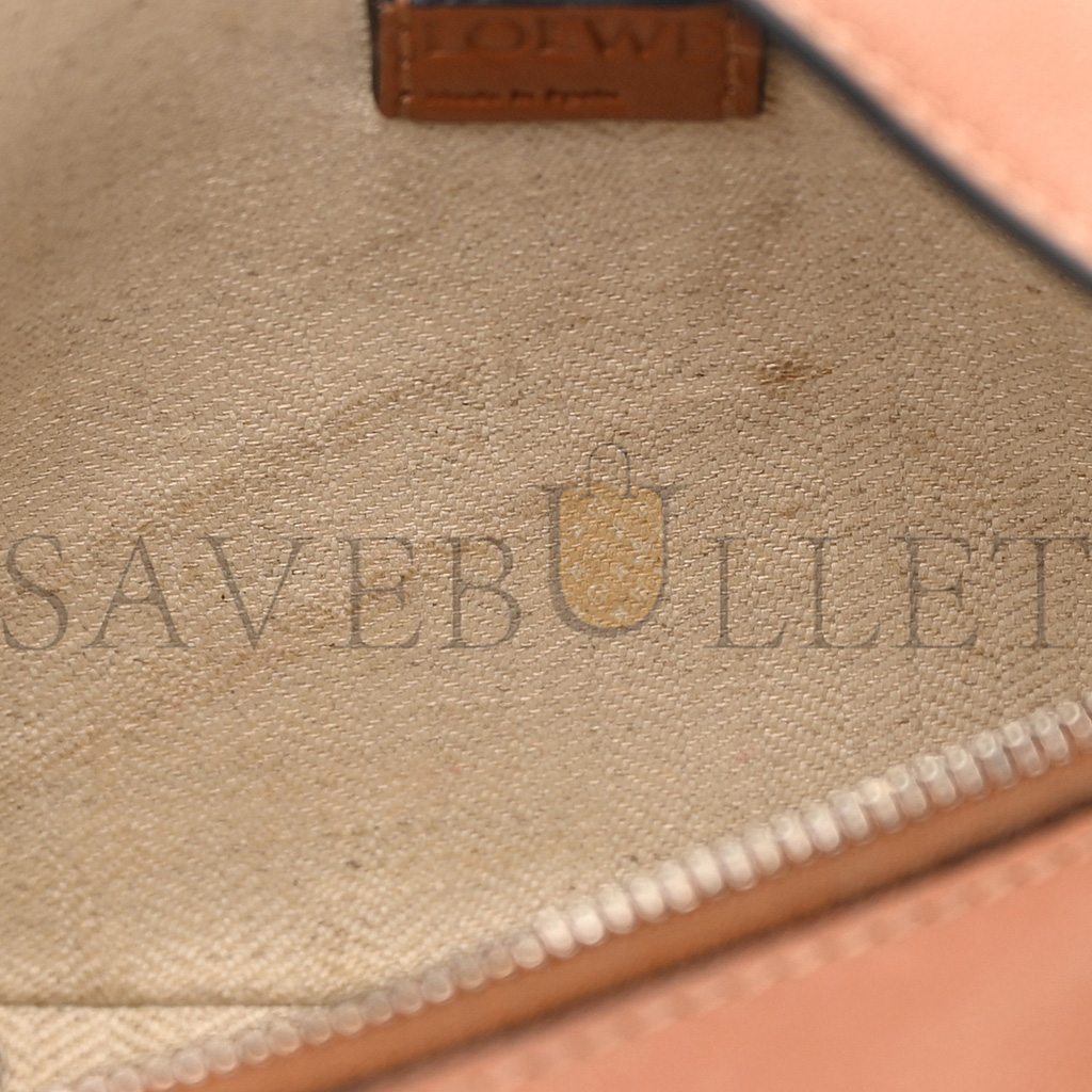 LOEWE CALFSKIN MINI PUZZLE BAG TAN (18*12.5*8cm) LOEWE CALFSKIN MINI PUZZLE BAG TAN (18*12.5*8cm)