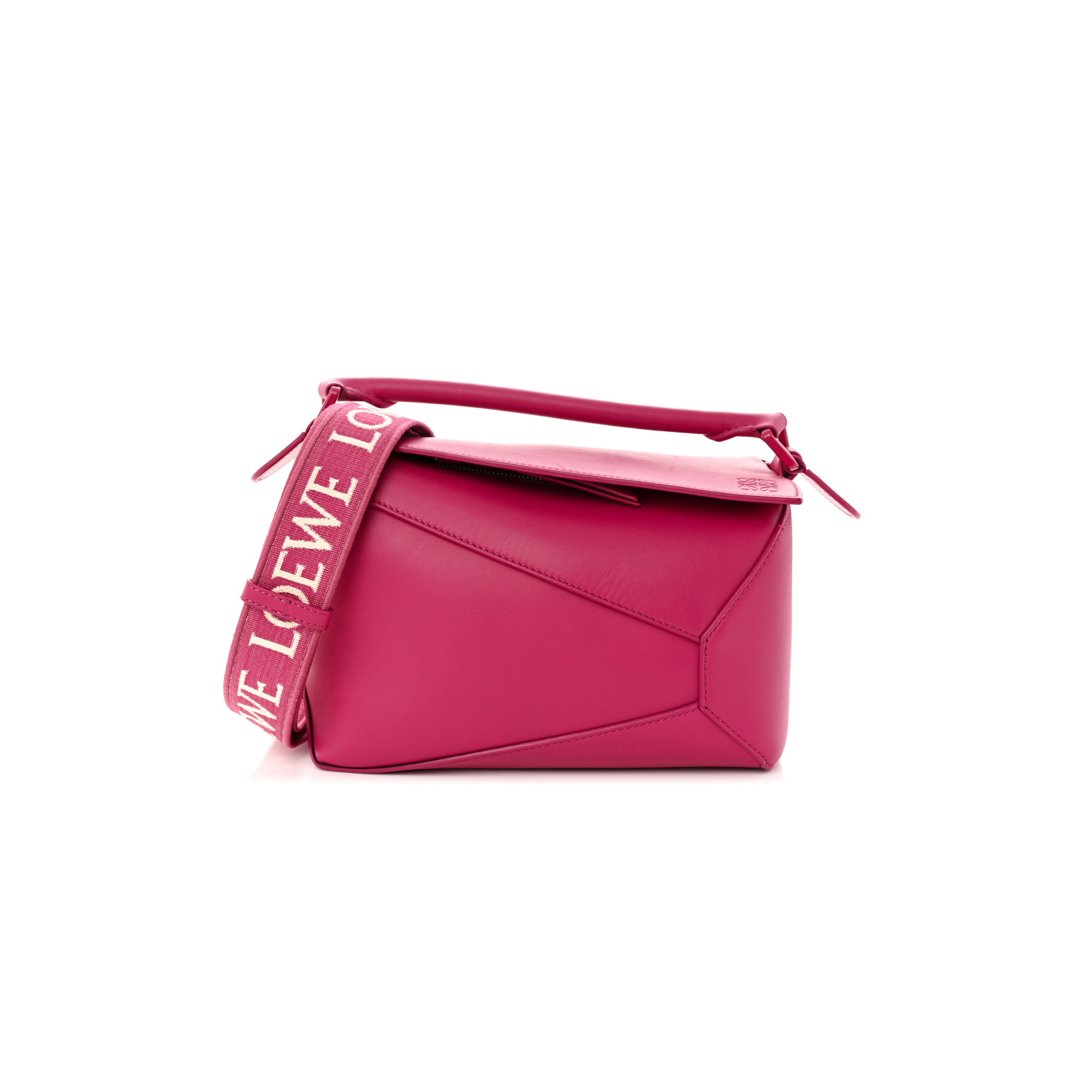 LOEWE SATIN CALFSKIN MONOCHROME SMALL PUZZLE EDGE BAG RUBY RED GLAZE (24*16.5*10.5cm) LOEWE SATIN CALFSKIN MONOCHROME SMALL PUZZLE EDGE BAG RUBY RED GLAZE (24*16.5*10.5cm)