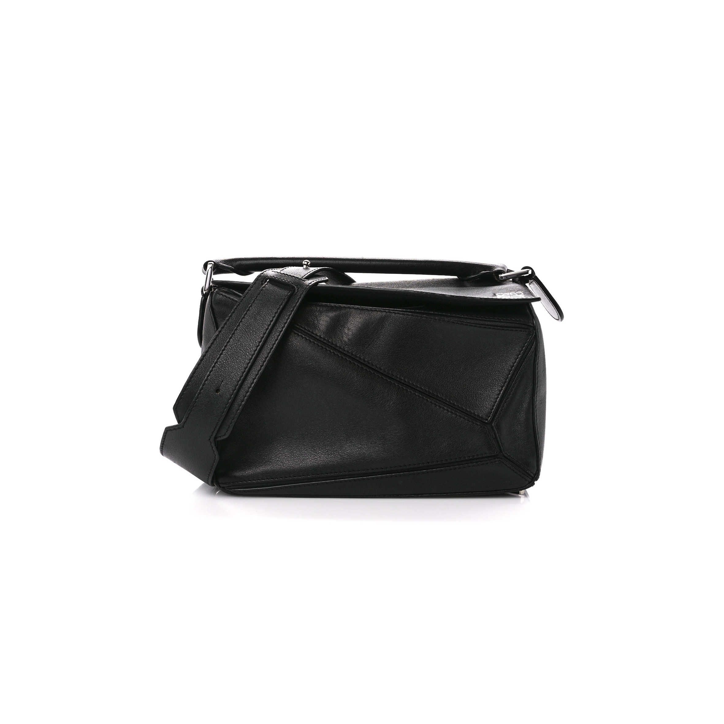 LOEWE CALFSKIN MEDIUM PUZZLE BAG BLACK (29*19.5*14cm) LOEWE CALFSKIN MEDIUM PUZZLE BAG BLACK (29*19.5*14cm)