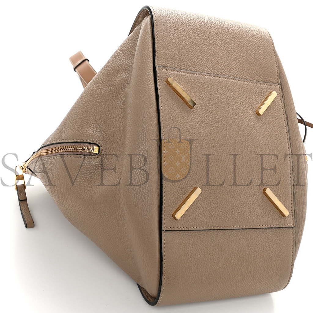 LOEWE CALFSKIN MEDIUM HAMMOCK SHOULDER BAG SAND MINK (33*30*17cm) LOEWE CALFSKIN MEDIUM HAMMOCK SHOULDER BAG SAND MINK (33*30*17cm)
