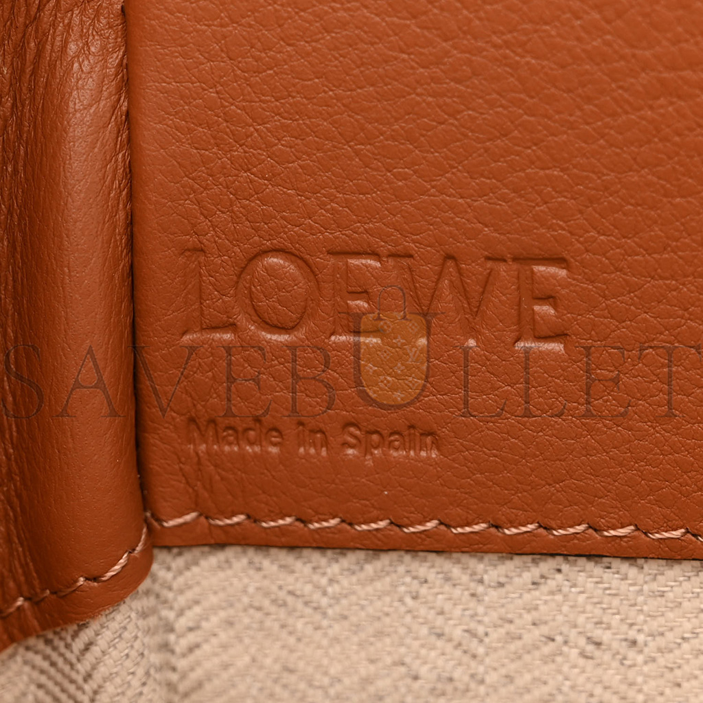 LOEWE CALFSKIN CANVAS MINI HAMMOCK SHOULDER BAG NATURAL TAN (19*17*10cm) LOEWE CALFSKIN CANVAS MINI HAMMOCK SHOULDER BAG NATURAL TAN (19*17*10cm)