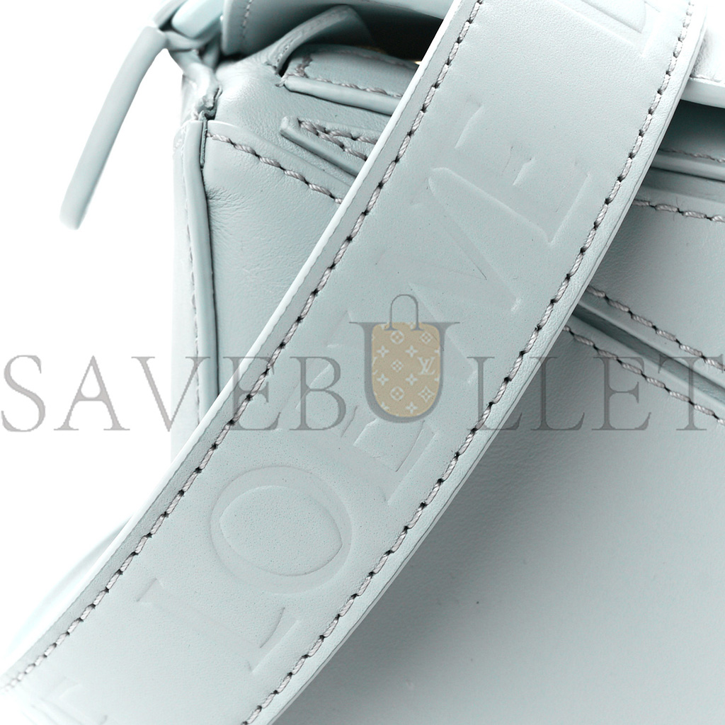 LOEWE CALFSKIN SMALL PUZZLE BAG AQUA (18*12.5*8cm) LOEWE CALFSKIN SMALL PUZZLE BAG AQUA (18*12.5*8cm)