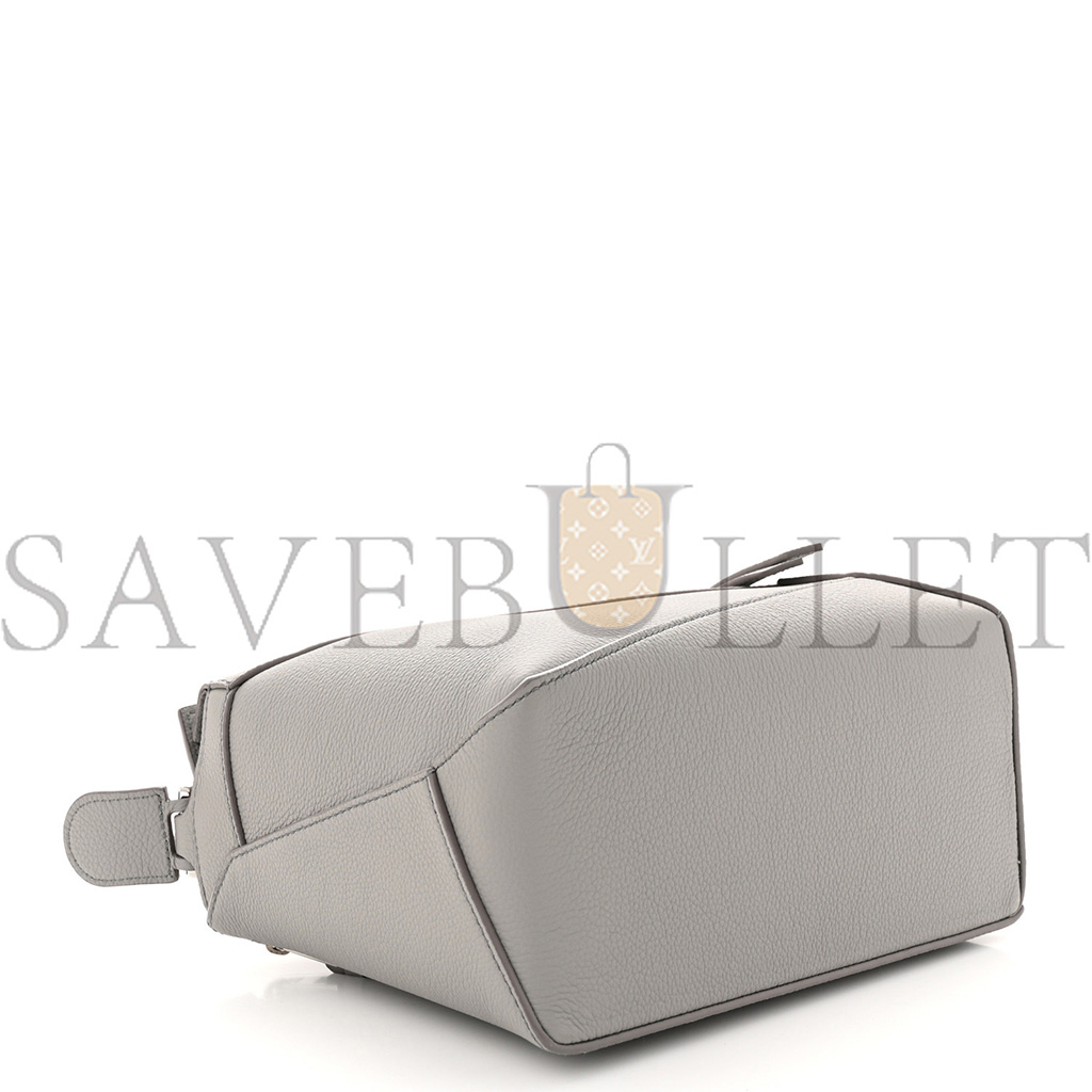 LOEWE CALFSKIN SMALL PUZZLE EDGE BAG PEARL GREY (24*15*11cm) LOEWE CALFSKIN SMALL PUZZLE EDGE BAG PEARL GREY (24*15*11cm)