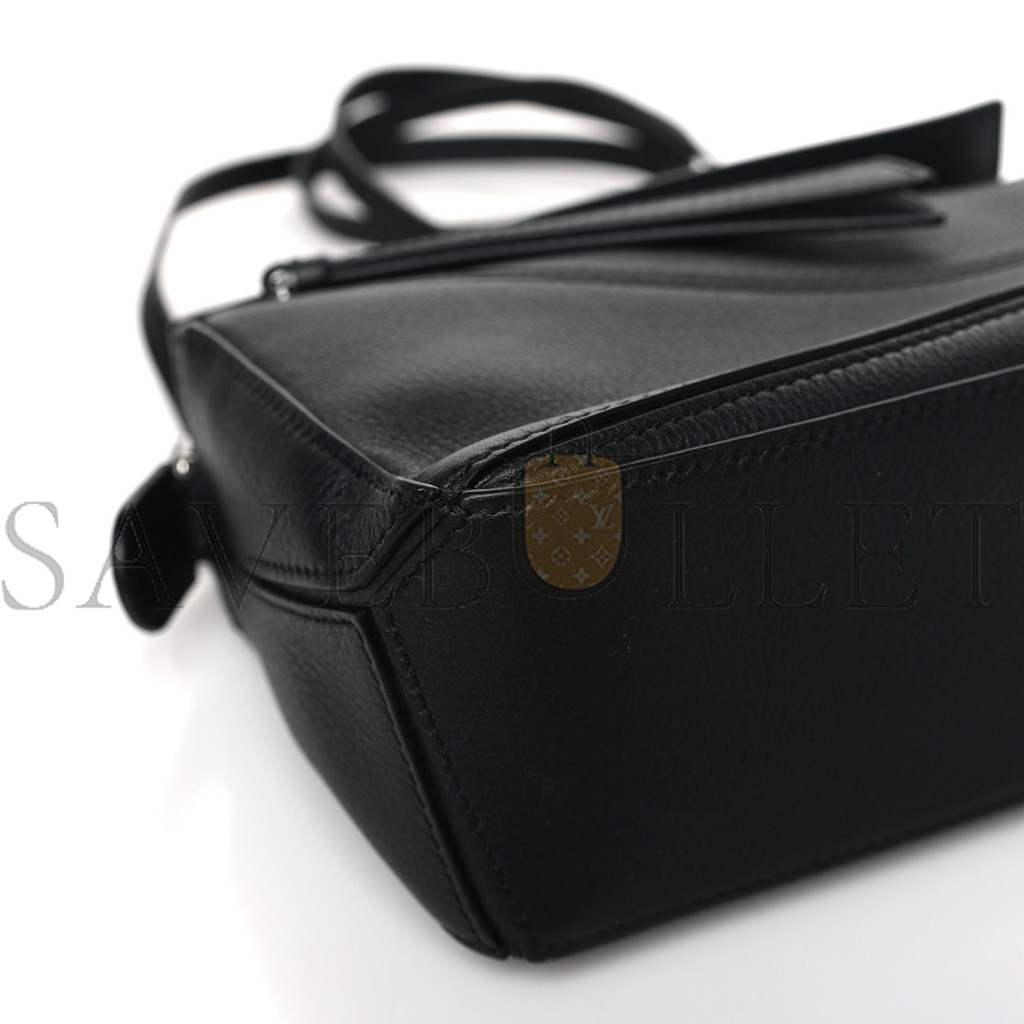 LOEWE CALFSKIN MINI PUZZLE BAG BLACK (18*12.5*8cm) LOEWE CALFSKIN MINI PUZZLE BAG BLACK (18*12.5*8cm)