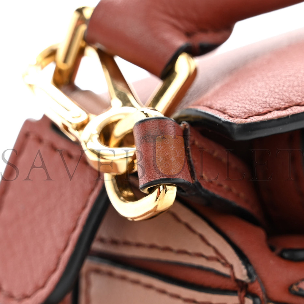 LOEWE CALFSKIN MINI PUZZLE BAG SPICE PUMPKIN (18*12.5*8cm) LOEWE CALFSKIN MINI PUZZLE BAG SPICE PUMPKIN (18*12.5*8cm)