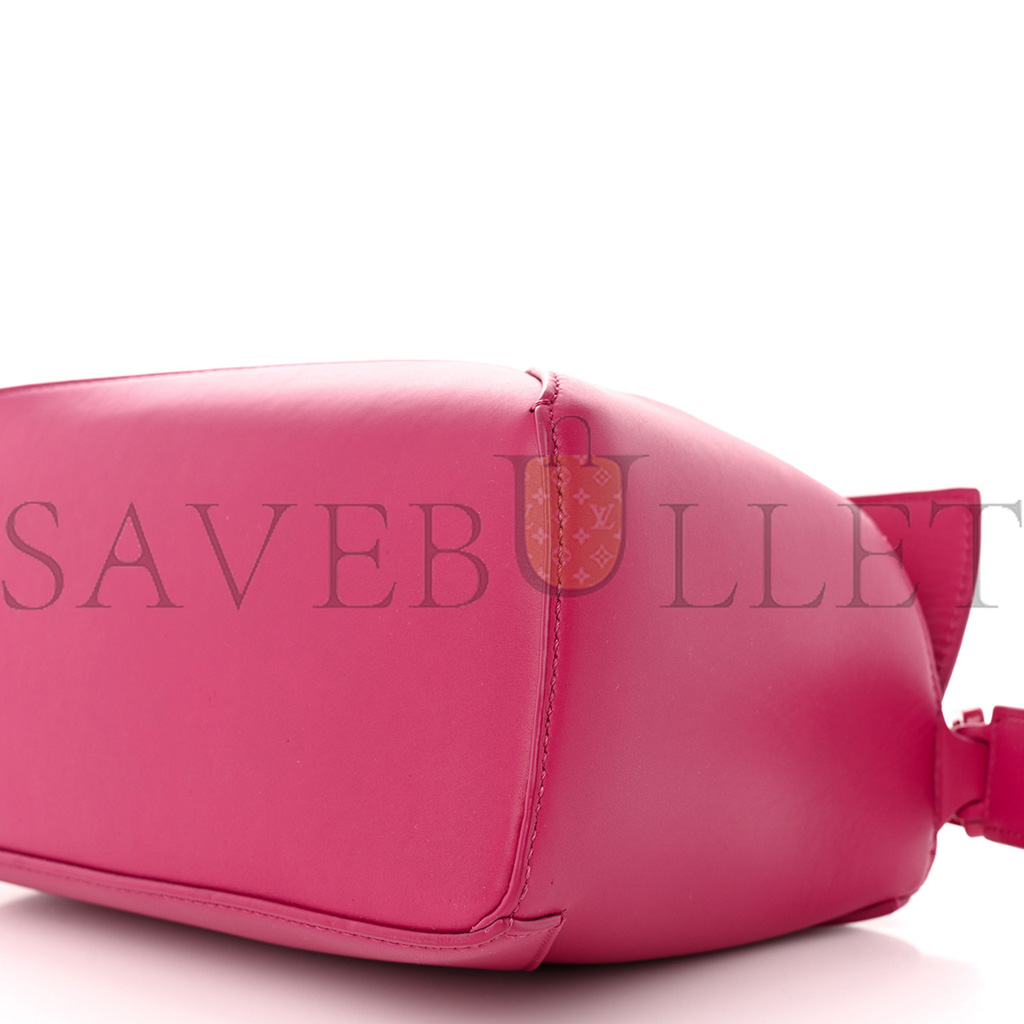 LOEWE SATIN CALFSKIN MONOCHROME SMALL PUZZLE EDGE BAG RUBY RED GLAZE (24*16.5*10.5cm) LOEWE SATIN CALFSKIN MONOCHROME SMALL PUZZLE EDGE BAG RUBY RED GLAZE (24*16.5*10.5cm)