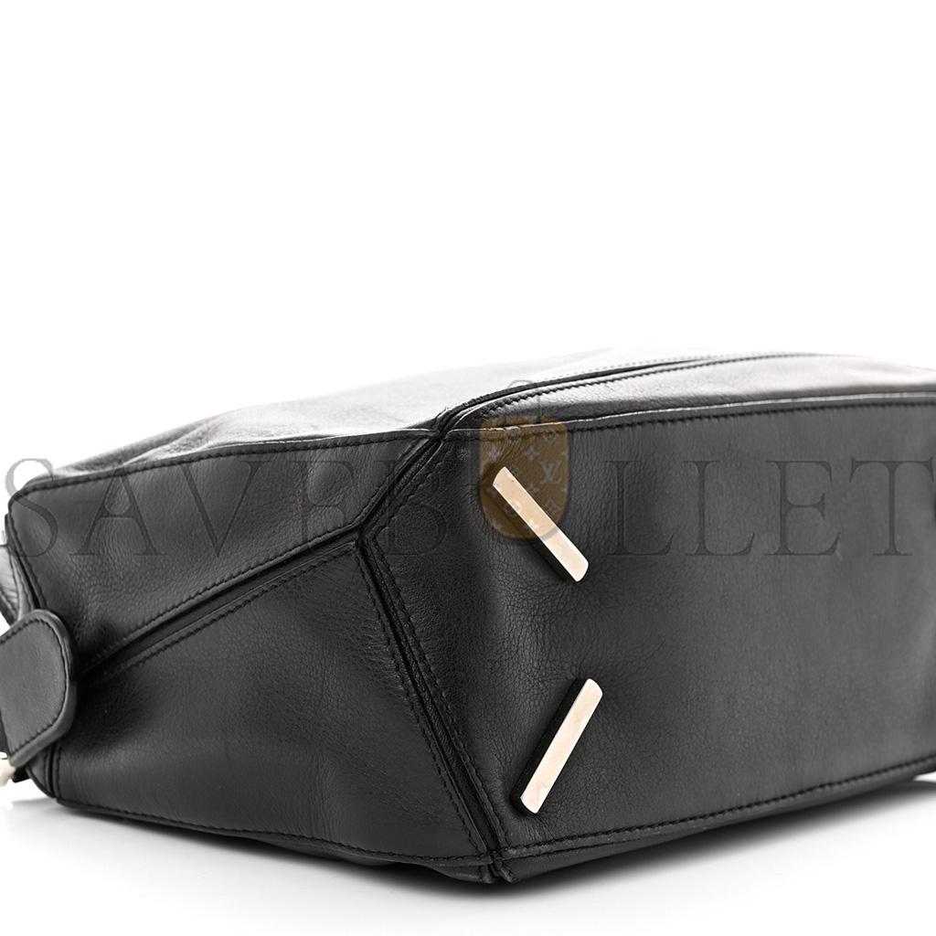 LOEWE CALFSKIN SMALL PUZZLE BAG BLACK (29*16.5*10.5cm) LOEWE CALFSKIN SMALL PUZZLE BAG BLACK (29*16.5*10.5cm)