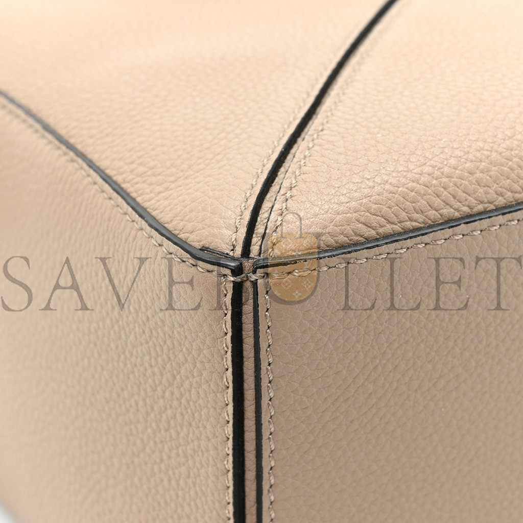 LOEWE GRAINED CALFSKIN SMALL PUZZLE BAG SAND (24*16.5*10.5cm) LOEWE GRAINED CALFSKIN SMALL PUZZLE BAG SAND (24*16.5*10.5cm)