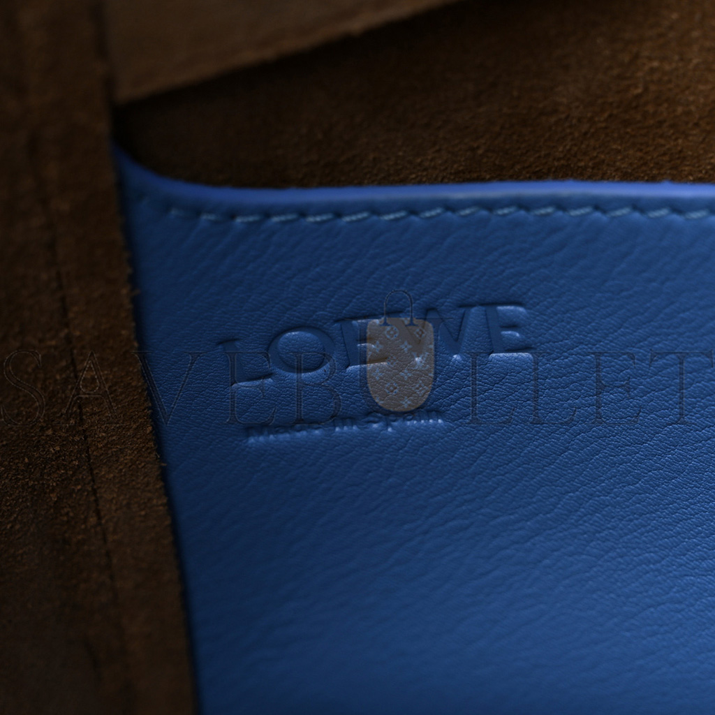 LOEWE CALFSKIN SMALL HAMMOCK NUGGET SHOULDER BAG CELESTINE BLUE (21*20*18cm) LOEWE CALFSKIN SMALL HAMMOCK NUGGET SHOULDER BAG CELESTINE BLUE (21*20*18cm)