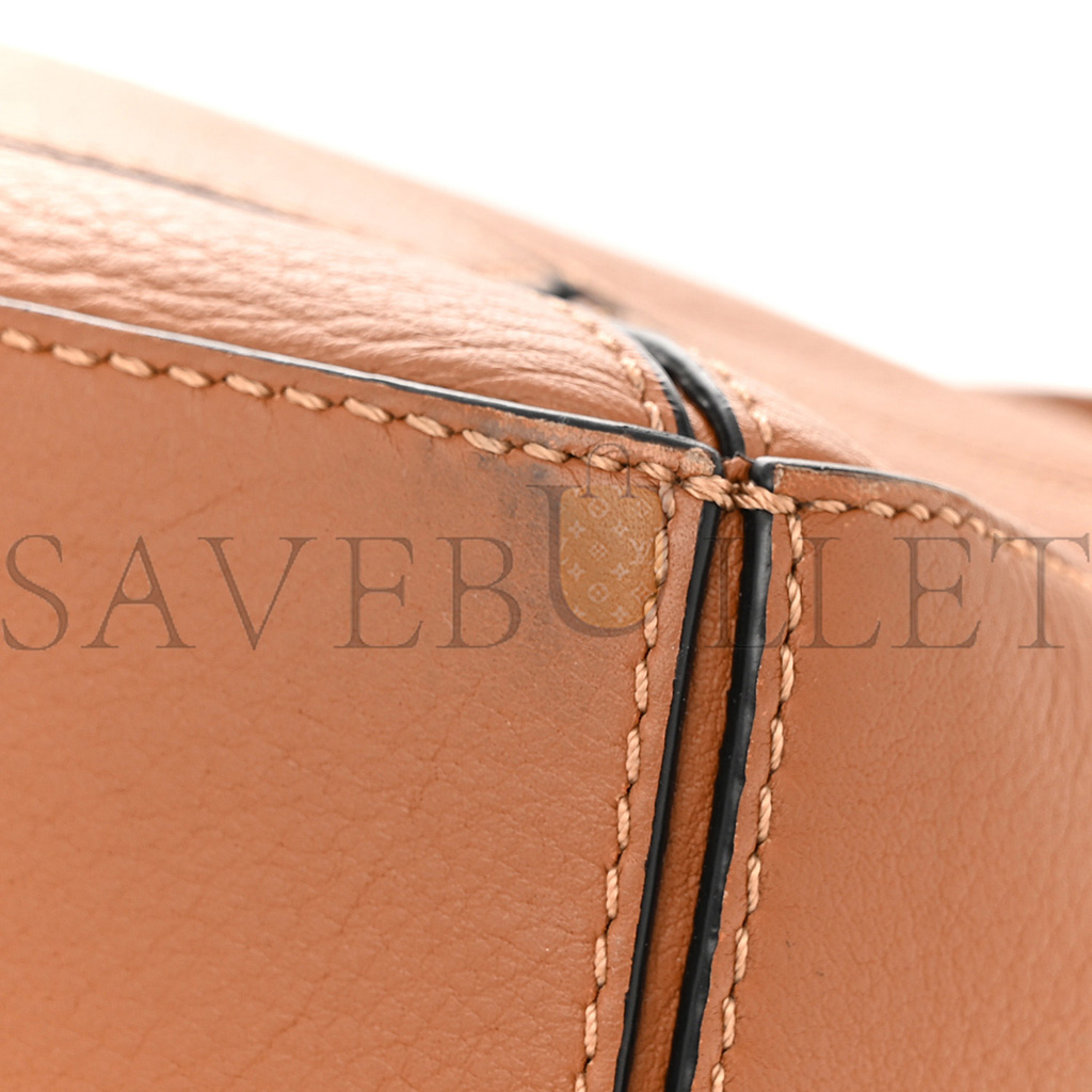 LOEWE CALFSKIN SMALL PUZZLE BAG TAN (24*16.5*10.5cm) LOEWE CALFSKIN SMALL PUZZLE BAG TAN (24*16.5*10.5cm)