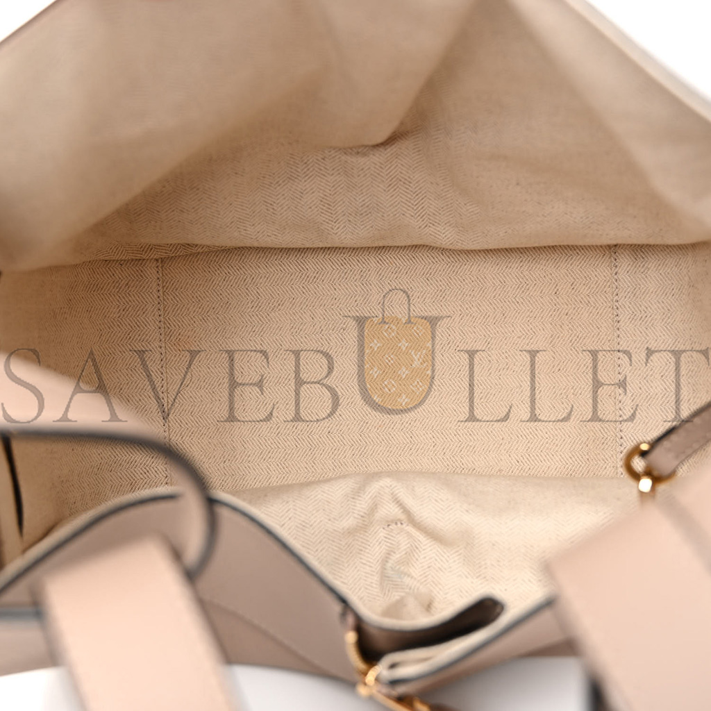 LOEWE CALFSKIN SMALL HAMMOCK SHOULDER BAG SAND (30*25*13.5cm) LOEWE CALFSKIN SMALL HAMMOCK SHOULDER BAG SAND (30*25*13.5cm)