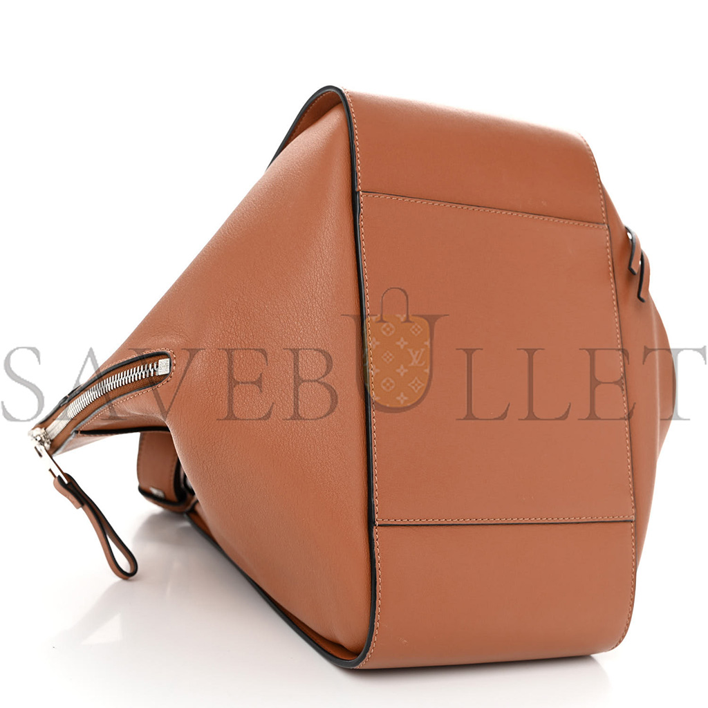 LOEWE CALFSKIN SMALL HAMMOCK SHOULDER BAG TAN (30*25*13.5) LOEWE CALFSKIN SMALL HAMMOCK SHOULDER BAG TAN (30*25*13.5)