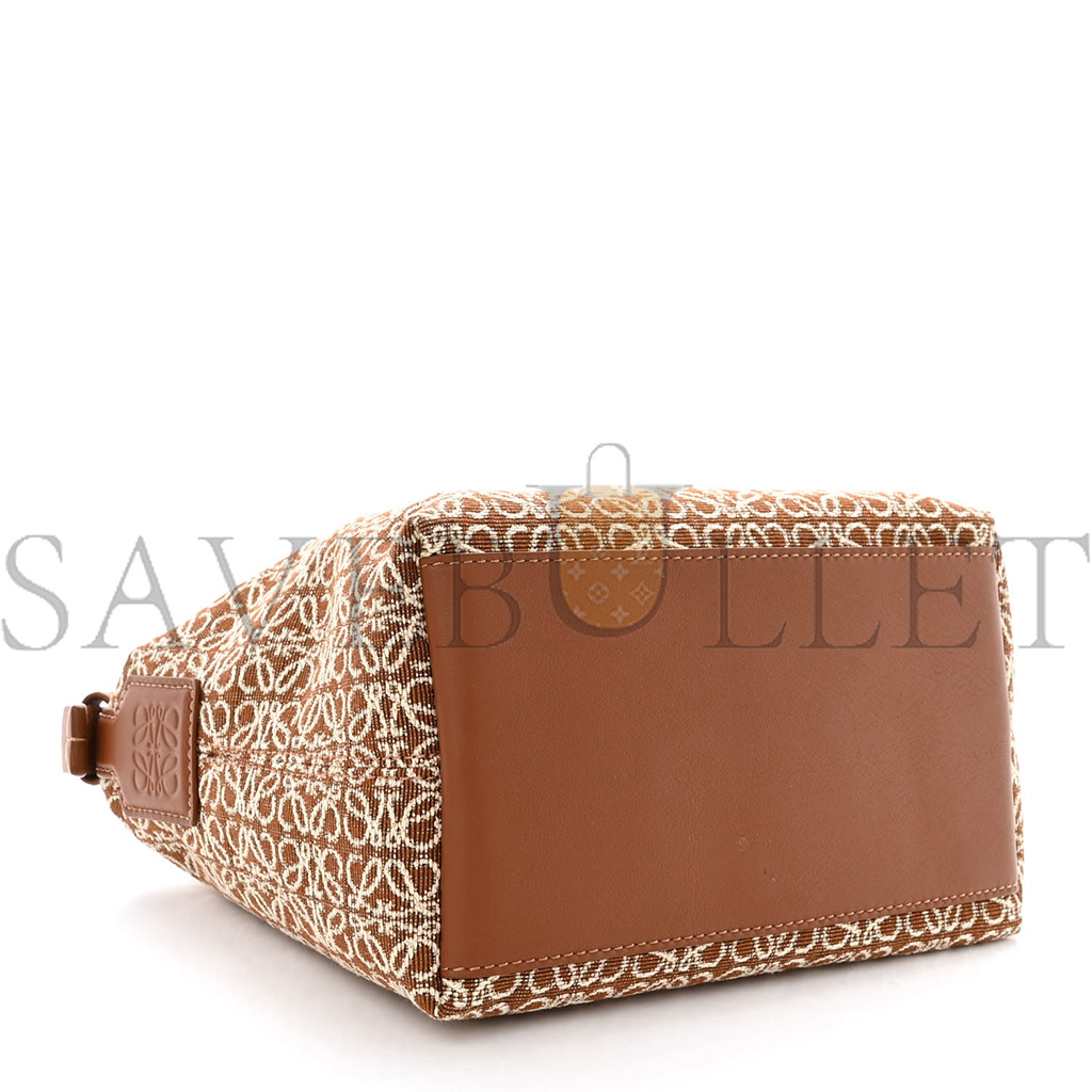 LOEWE JACQUARD ANAGRAM CALFSKIN SMALL CUBI BAG TAN PECAN (20*16*12cm) LOEWE JACQUARD ANAGRAM CALFSKIN SMALL CUBI BAG TAN PECAN (20*16*12cm)