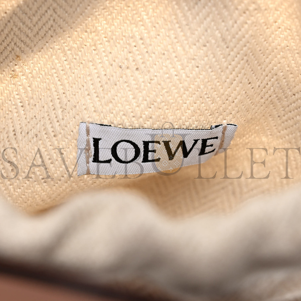 LOEWE SMOOTH CALFSKIN SMALL ANAGRAM CUTOUT TOTE TAN BEIGE (25*23*1cm) LOEWE SMOOTH CALFSKIN SMALL ANAGRAM CUTOUT TOTE TAN BEIGE (25*23*1cm)