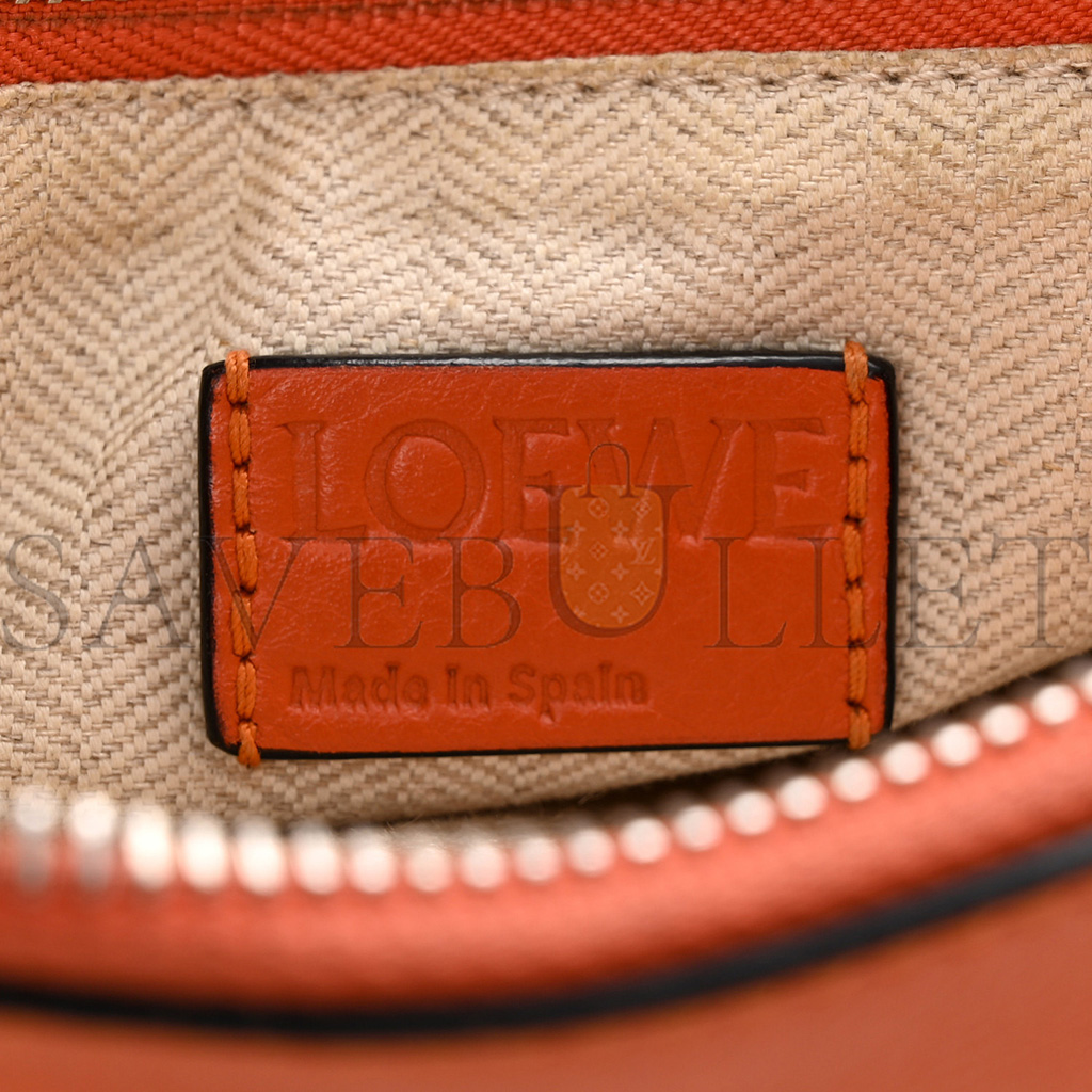 LOEWE CALFSKIN SMALL PUZZLE BAG CORAL (24*16.5*10.5cm) LOEWE CALFSKIN SMALL PUZZLE BAG CORAL (24*16.5*10.5cm)
