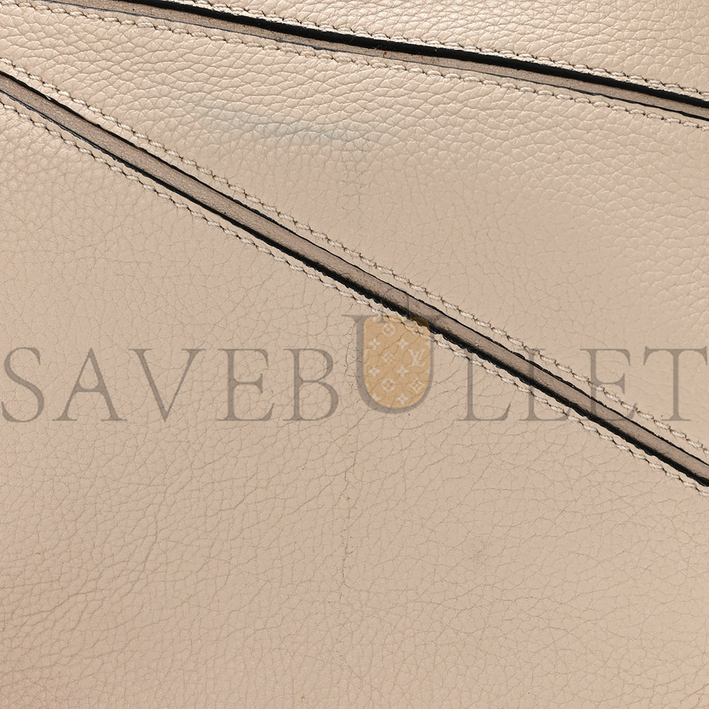 LOEWE GRAINED CALFSKIN SMALL PUZZLE BAG SAND (24*16.5*10.5cm) LOEWE GRAINED CALFSKIN SMALL PUZZLE BAG SAND (24*16.5*10.5cm)