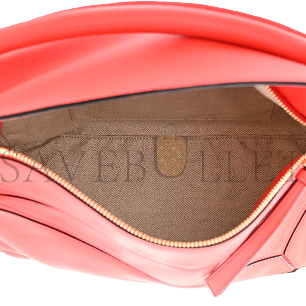 LOEWE CALFSKIN MEDIUM PUZZLE BAG SCARLET (28*18*12cm) LOEWE CALFSKIN MEDIUM PUZZLE BAG SCARLET (28*18*12cm)