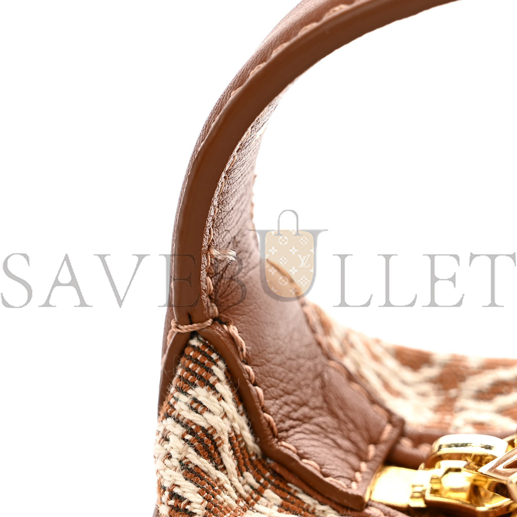 LOEWE JACQUARD ANAGRAM CALFSKIN SMALL CUBI BAG TAN PECAN (20*16*12cm) LOEWE JACQUARD ANAGRAM CALFSKIN SMALL CUBI BAG TAN PECAN (20*16*12cm)