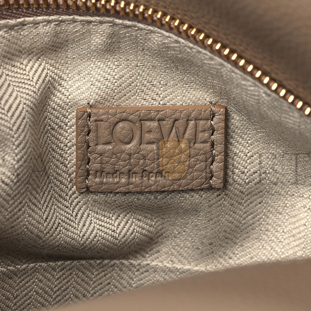 LOEWE GRAINED CALFSKIN SMALL PUZZLE EDGE BAG SAND (24*16.5*10.5cm) LOEWE GRAINED CALFSKIN SMALL PUZZLE EDGE BAG SAND (24*16.5*10.5cm)