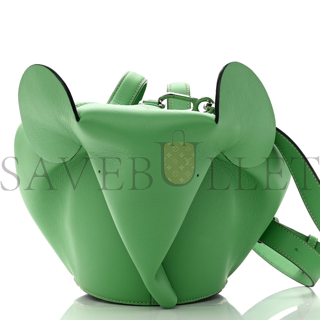 LOEWE CALFSKIN LARGE ELEPHANT CROSSBODY BAG APPLE GREEN (20*15*14cm) LOEWE CALFSKIN LARGE ELEPHANT CROSSBODY BAG APPLE GREEN (20*15*14cm)