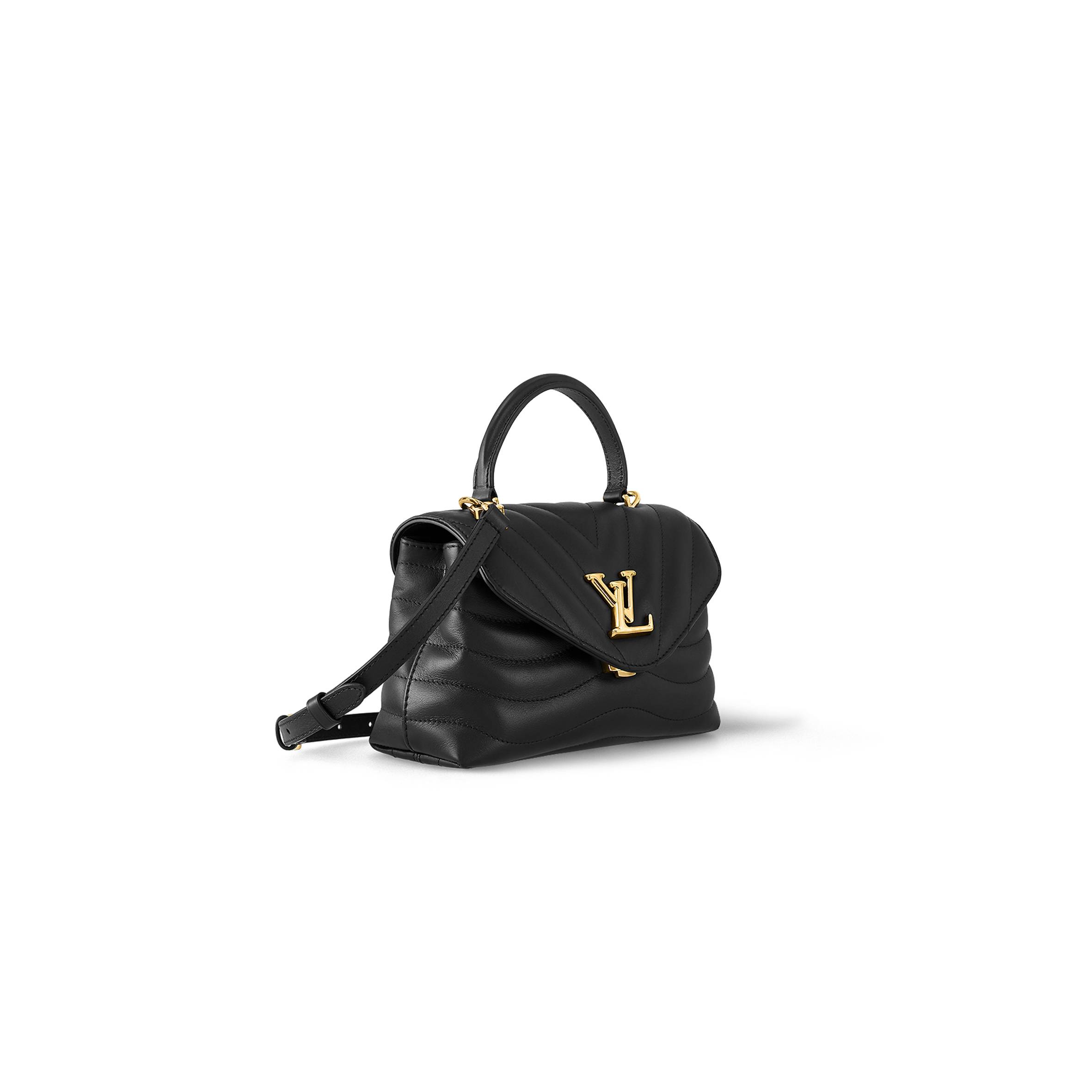 LOUIS VUITTON HOLD ME M21720 (23*15*10cm) LOUIS VUITTON HOLD ME M21720 (23*15*10cm)