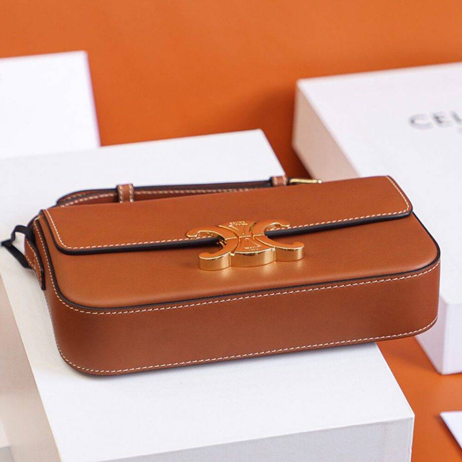 CELINE TRIOMPHE SHOULDER BAG 194143BFN.04LU (20*10*4cm) CELINE TRIOMPHE SHOULDER BAG 194143BFN.04LU (20*10*4cm)
