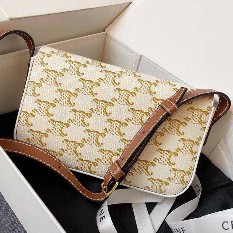 CELINE TRIOMPHE SHOULDER BAG 194142CUZ.01BC (20cm*10cm*4cm) CELINE TRIOMPHE SHOULDER BAG 194142CUZ.01BC (20cm*10cm*4cm)