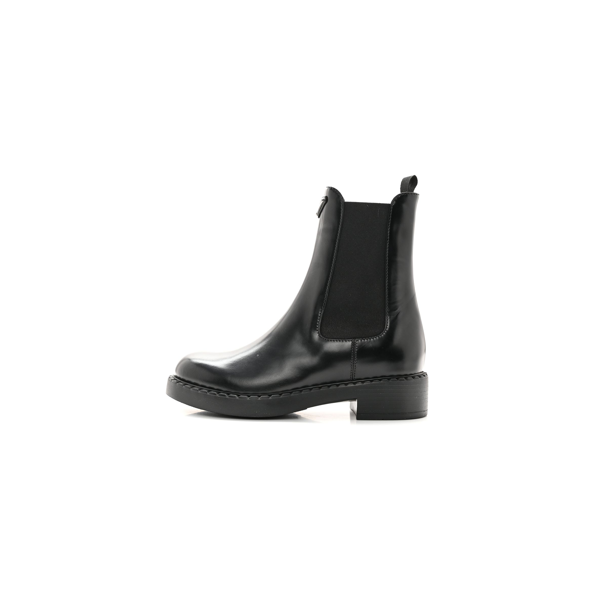 PRADA SPAZZOLATO METAL TRIANGLE LOGO 50MM CHELSEA BOOTS 38 BLACK PRADA SPAZZOLATO METAL TRIANGLE LOGO 50MM CHELSEA BOOTS 38 BLACK