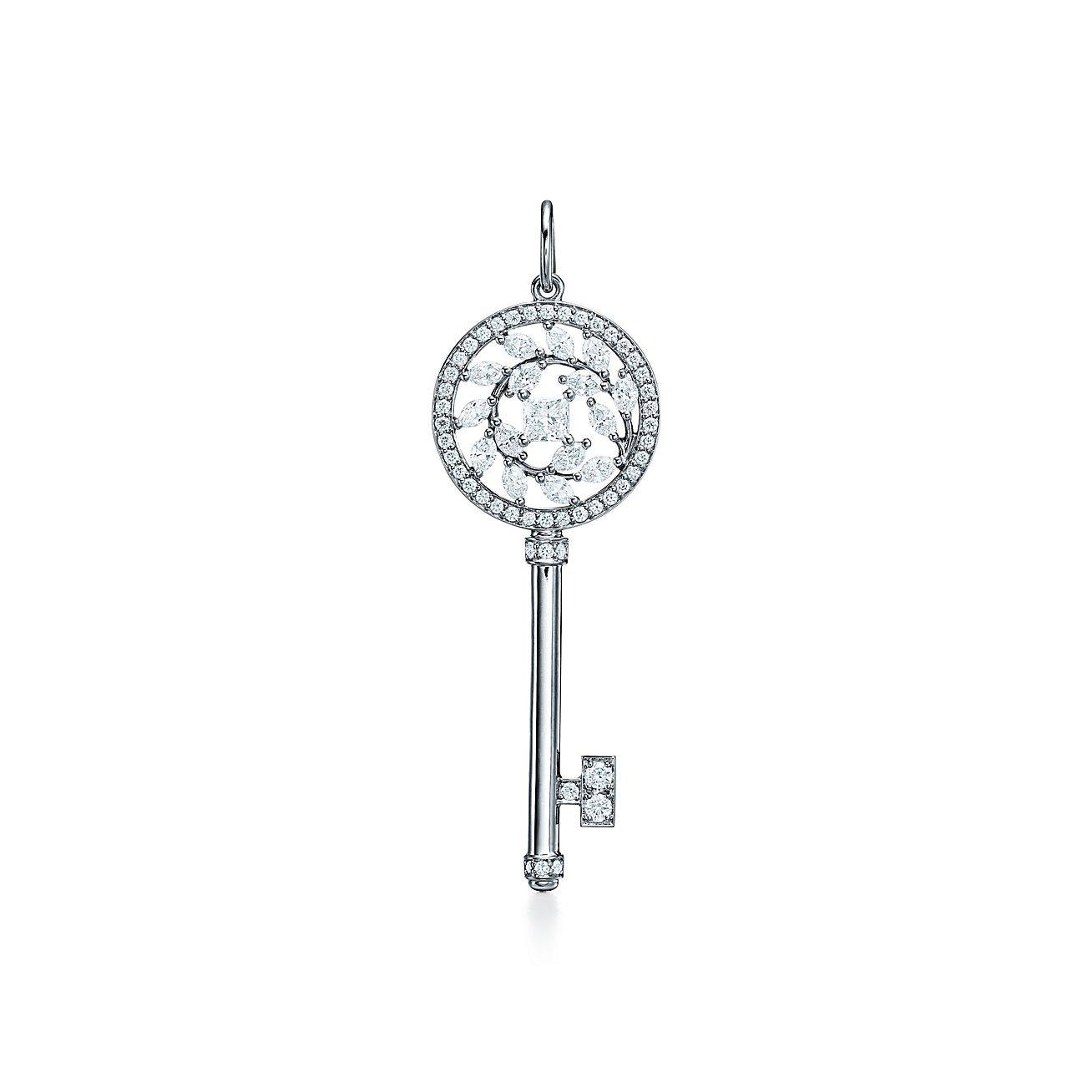 TIFFANY KEYS TIFFANY VICTORIA® DIAMOND VINE KEY IN PLATINUM TIFFANY KEYS TIFFANY VICTORIA® DIAMOND VINE KEY IN PLATINUM