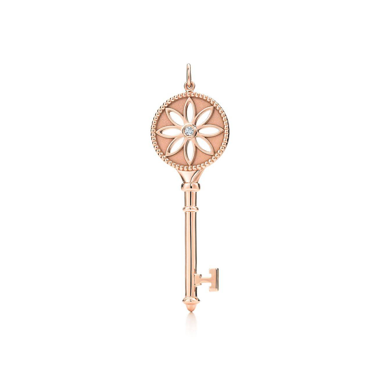 TIFFANY KEYS DAISY KEY IN ROSE GOLD WITH A DIAMOND, 2.5 TIFFANY KEYS DAISY KEY IN ROSE GOLD WITH A DIAMOND, 2.5