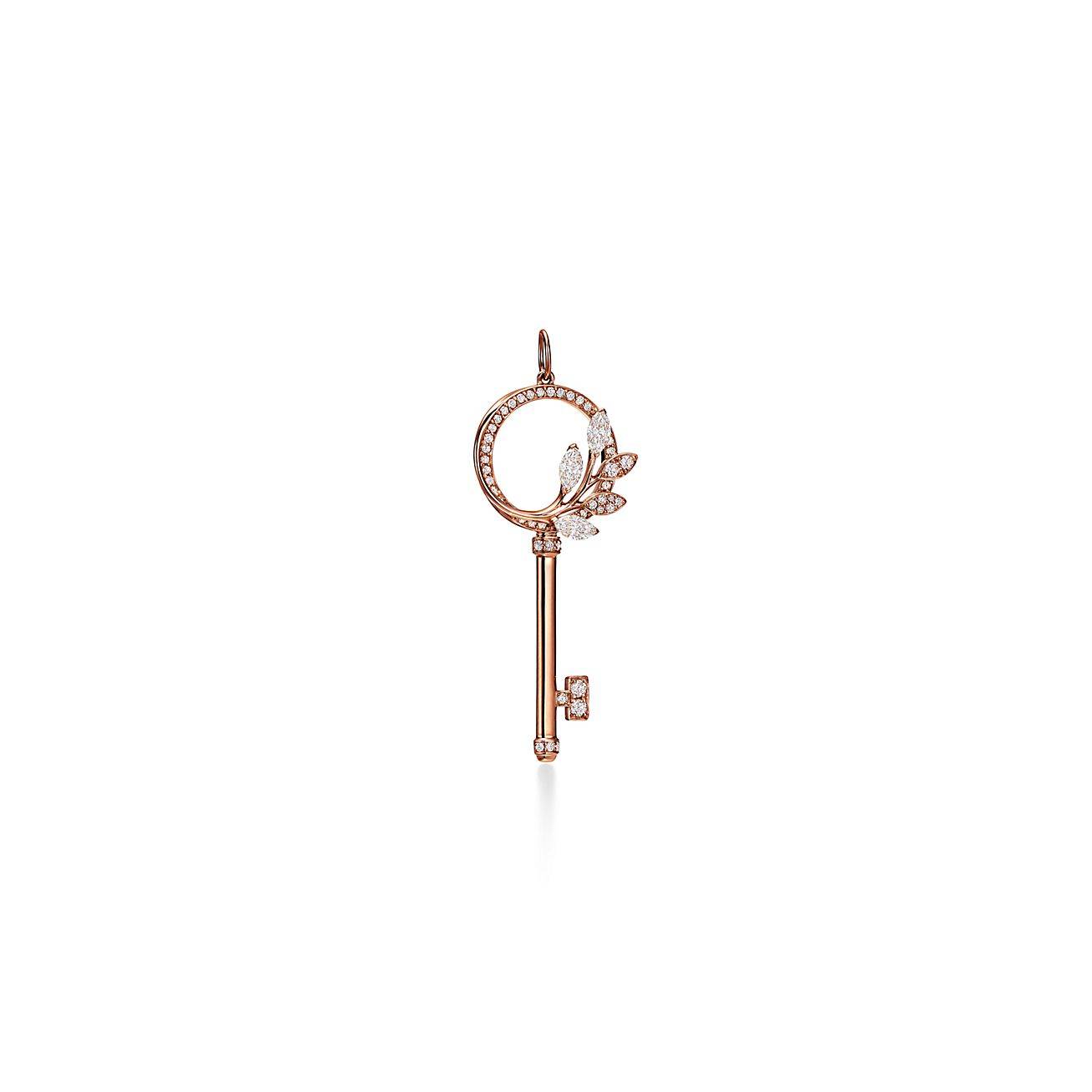 TIFFANY KEYS TIFFANY VICTORIA® DIAMOND VINE CIRCLE KEY IN 18K ROSE GOLD TIFFANY KEYS TIFFANY VICTORIA® DIAMOND VINE CIRCLE KEY IN 18K ROSE GOLD