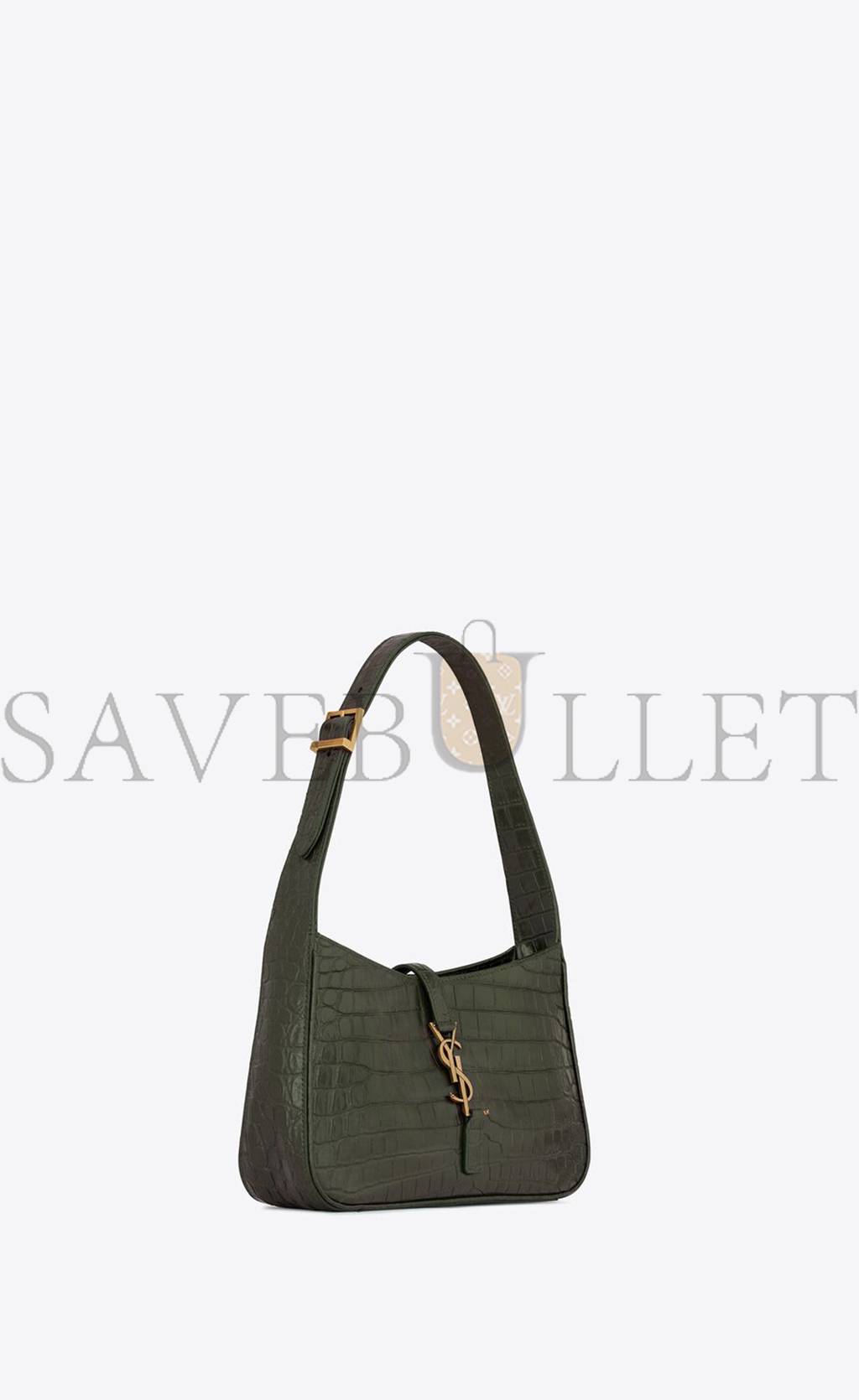 YSL LE 5 A 7 IN CROCODILE-EMBOSSED LEATHER 657228DZE0W3045 (23*16*6.5cm) YSL LE 5 A 7 IN CROCODILE-EMBOSSED LEATHER 657228DZE0W3045 (23*16*6.5cm)