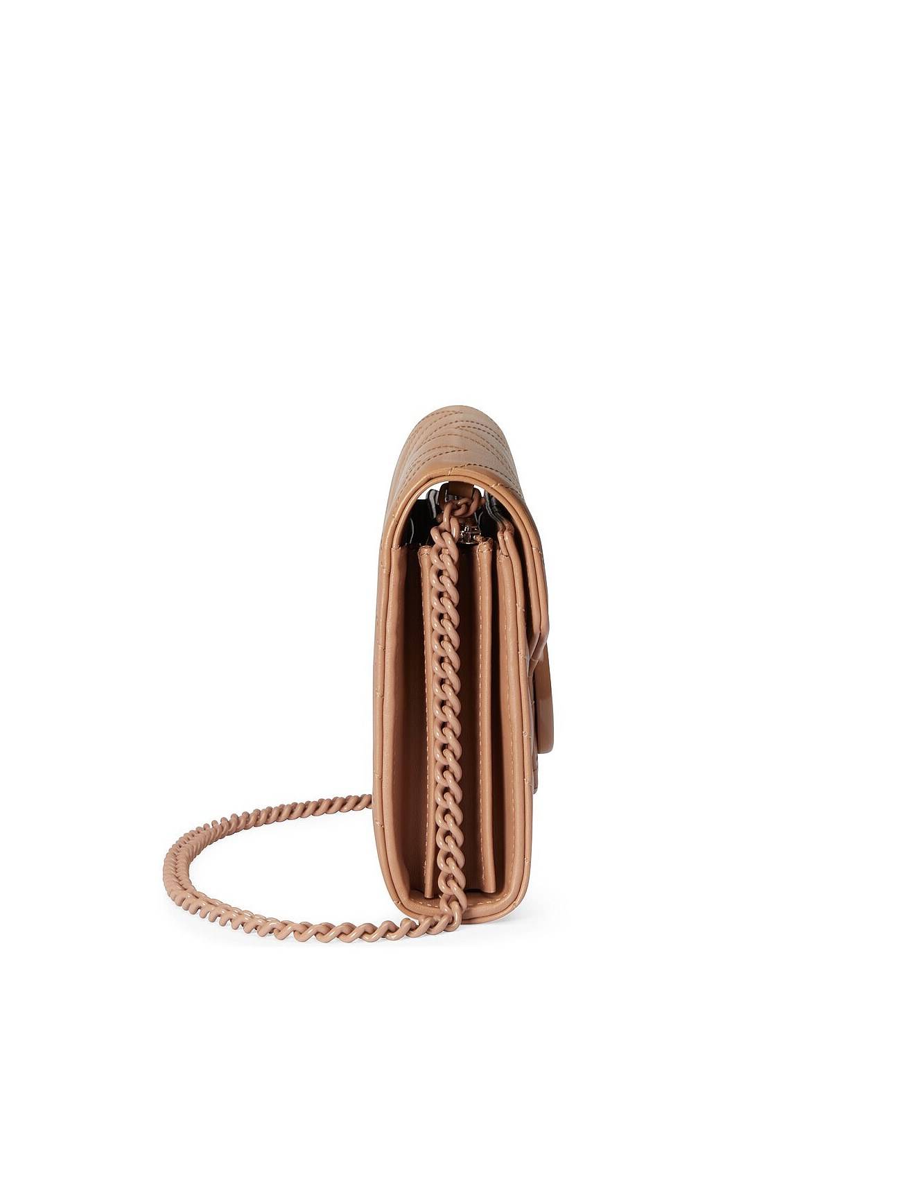 GUCCI GG MARMONT MATELASSÉ MINI BAG 474575 (20*13*6cm) GUCCI GG MARMONT MATELASSÉ MINI BAG 474575 (20*13*6cm)