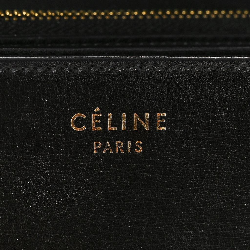 CELINE BOX CALFSKIN MEDIUM CLASSIC BOX FLAP BAG BLACK (23*18*7cm) CELINE BOX CALFSKIN MEDIUM CLASSIC BOX FLAP BAG BLACK (23*18*7cm)
