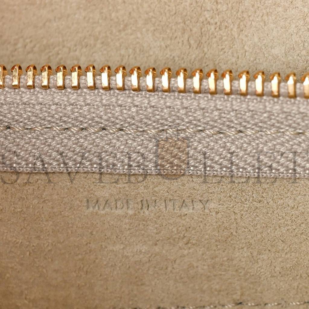 CELINE GRAINED CALFSKIN PICO BELT BAG LIGHT TAUPE (15*15*9cm) CELINE GRAINED CALFSKIN PICO BELT BAG LIGHT TAUPE (15*15*9cm)
